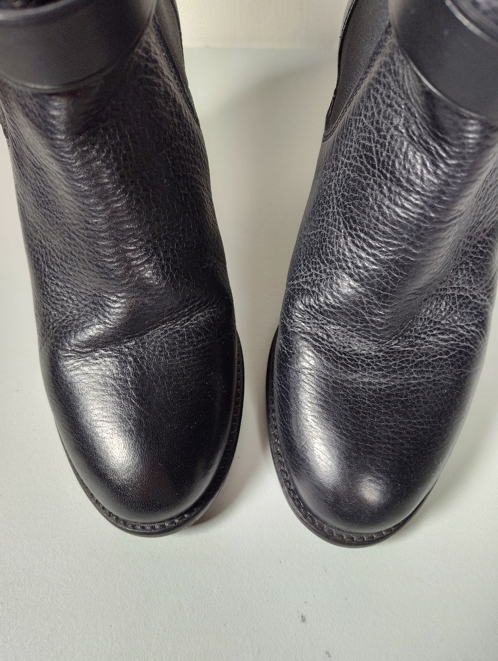 Madewell Lonny black leather cheslea ankle boots 7 - Picture 3 of 12